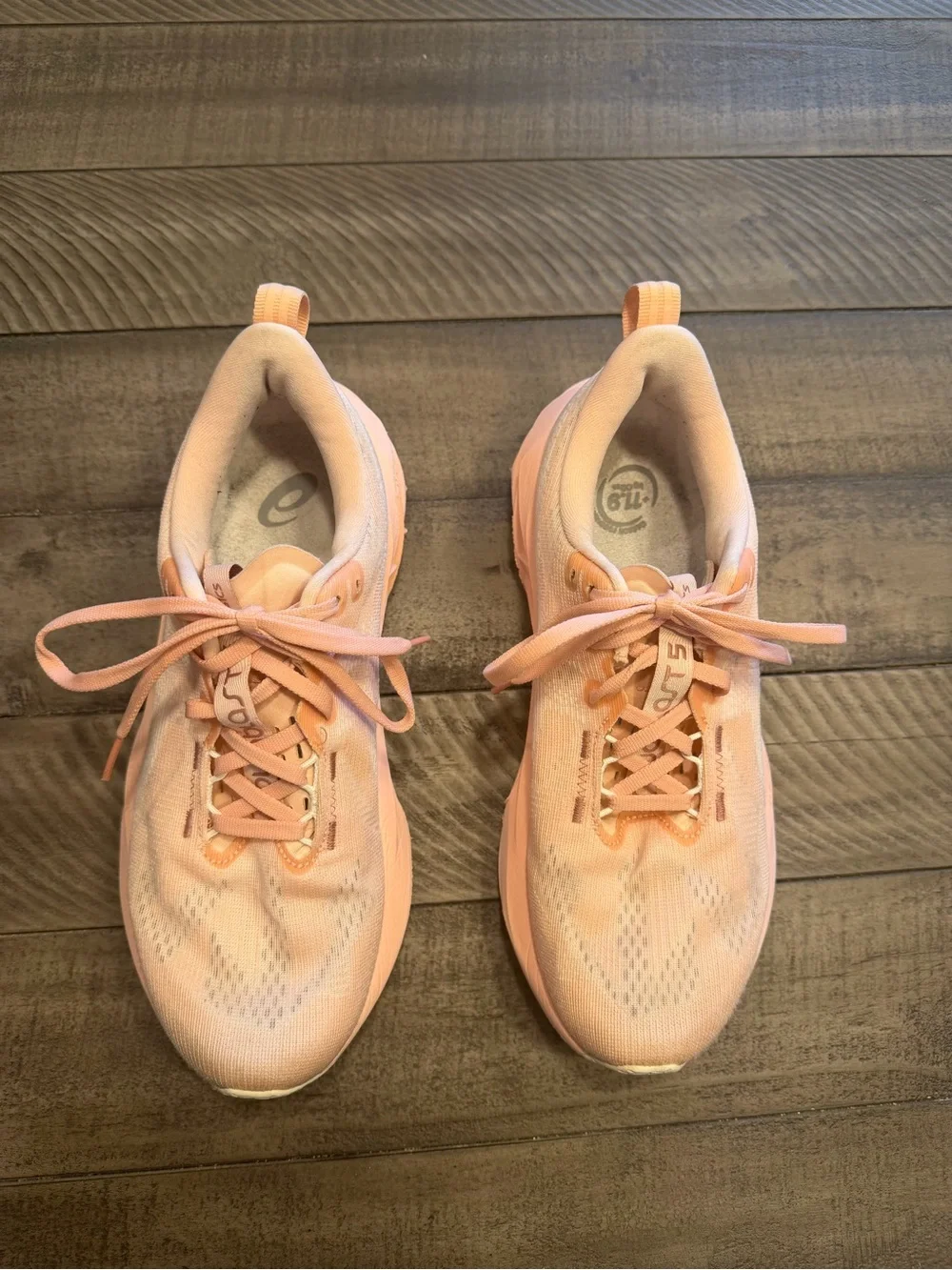 Asics Peach/Coral Women's Running Shoes